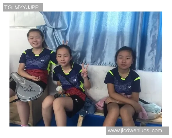 北京羽毛球队团队协作的独特优势与其他球队的深度对比分析 北京羽毛球队团队协作的独特优势与其他球队的深度对比分析