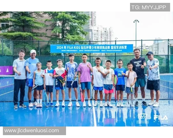 深圳网球队在邀请赛中的节奏表现分析与点评