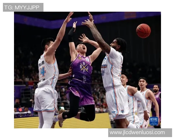 山东男篮对阵北控男篮精彩录像回放分析与赛后点评
