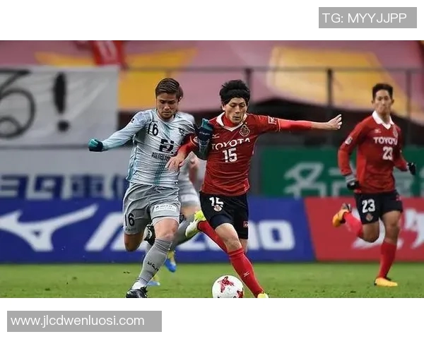 清水鼓动与晃冈萨的激烈对决揭示了日本足球的竞争魅力与战术智慧 清水鼓动与晃冈萨的激烈对决揭示了日本足球的竞争魅力与战术智慧