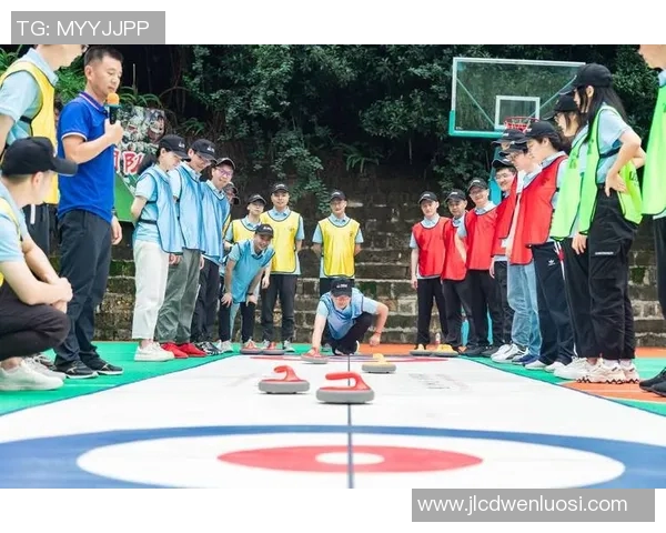 重庆飞盘队的耐力挑战与成长之路探讨 重庆飞盘队的耐力挑战与成长之路探讨