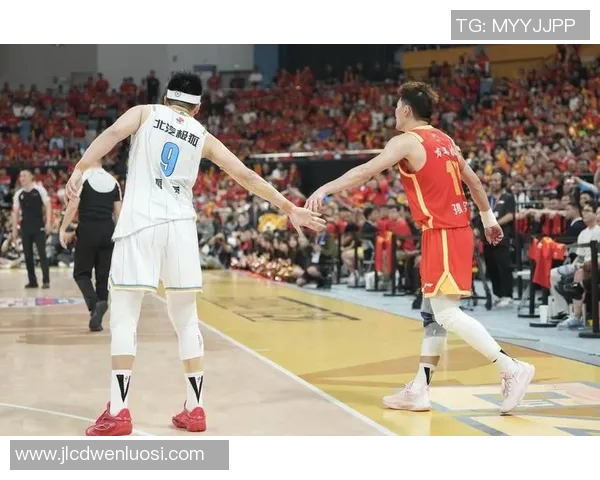 首钢与广厦精彩对决全场回放分析及赛后精彩瞬间回顾 首钢与广厦精彩对决全场回放分析及赛后精彩瞬间回顾