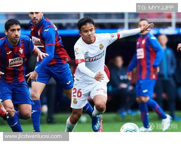 马略卡主场迎战埃瓦尔双方争夺宝贵积分的激烈对决 马略卡主场迎战埃瓦尔双方争夺宝贵积分的激烈对决