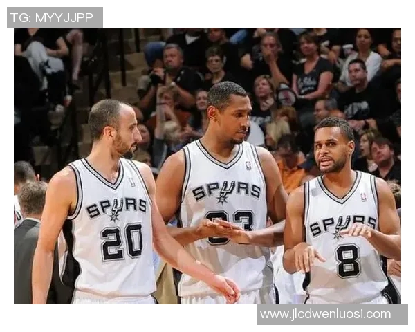 2007年NBA季后赛经典对决太阳队与马刺队的巅峰对决回顾