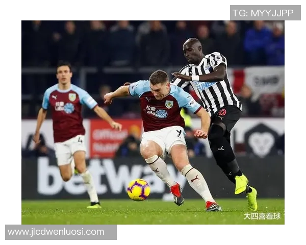 伯恩利与诺维奇首发阵容分析及比赛前瞻详解