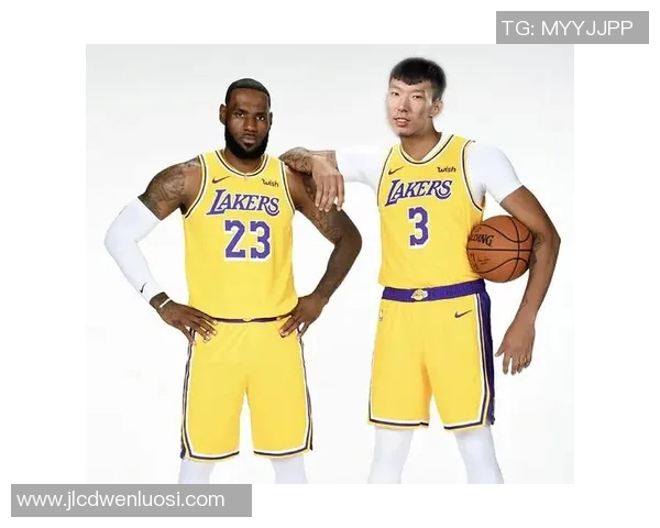 快船与猛龙激战正酣6日对决引发球迷热议与期待 快船与猛龙激战正酣6日对决引发球迷热议与期待
